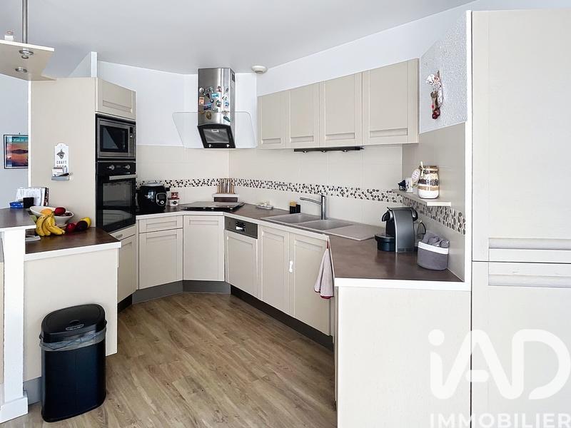 Appartement - 77 m² - 3 pièces