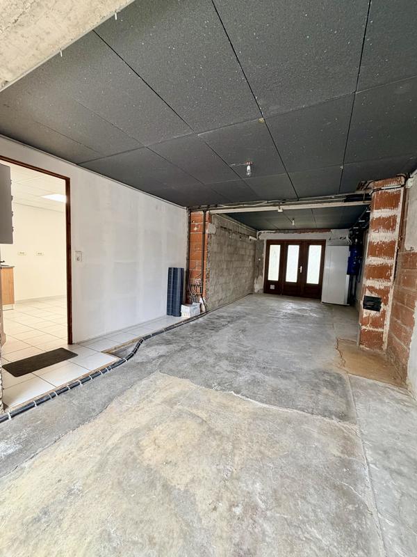 Maison - 121 m² - 7 pièces