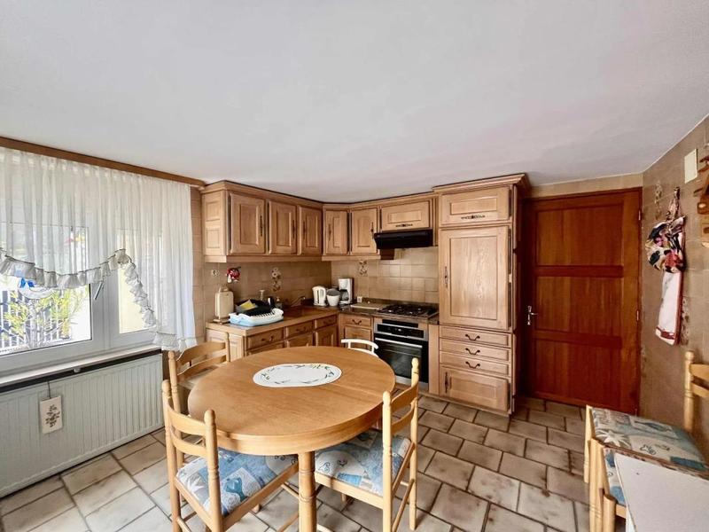 Maison - 315 m² - 12 pièces