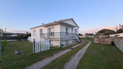 Maison - 172 m² - 8 pièces