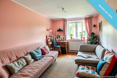 Appartement - 94 m² - 5 pièces