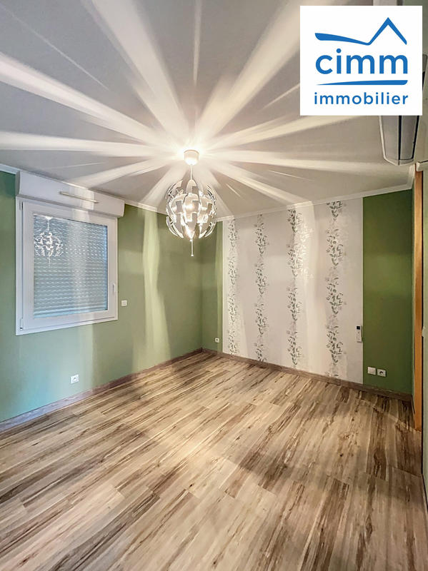 Maison - 111 m² - 4 pièces
