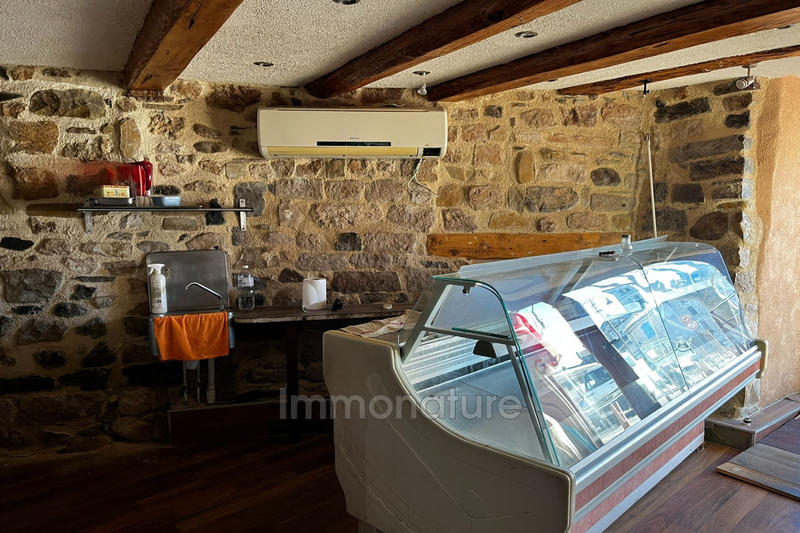 Maison - 77 m² - 3 pièces