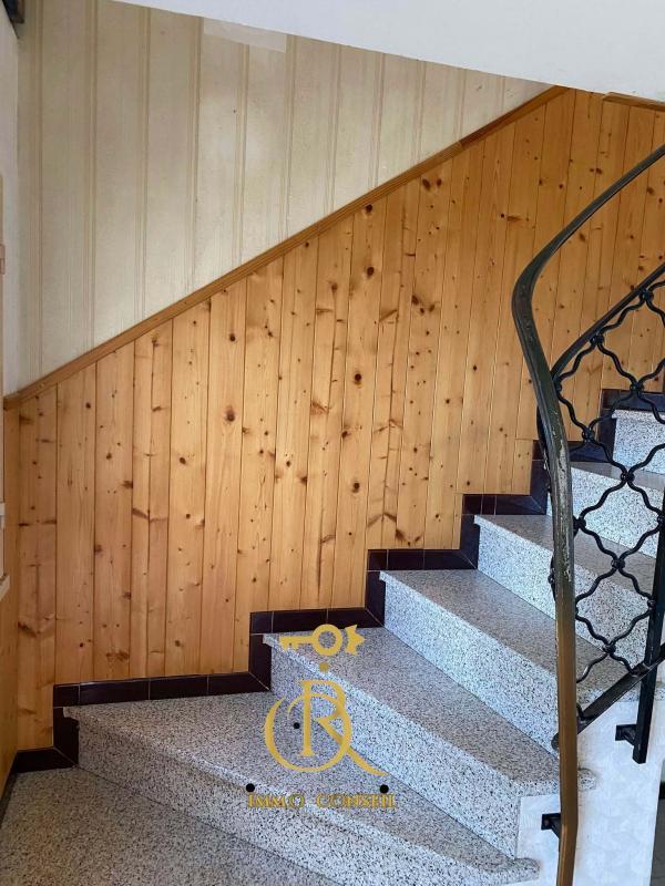 Pavillon - 94 m² - 5 pièces