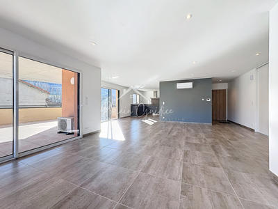 Appartement - 135 m² - 4 pièces