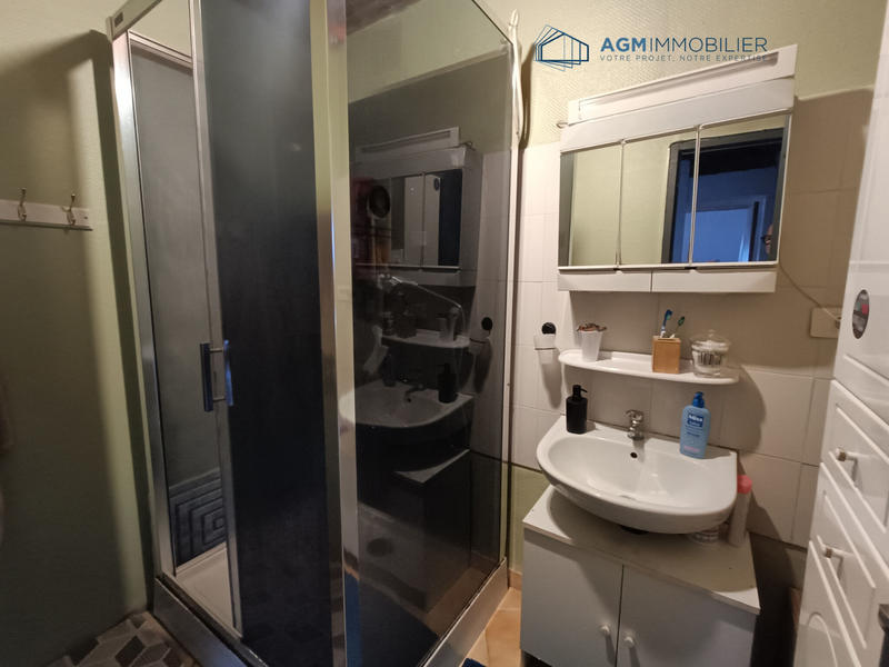 Propriété - 89 m² - 4 pièces