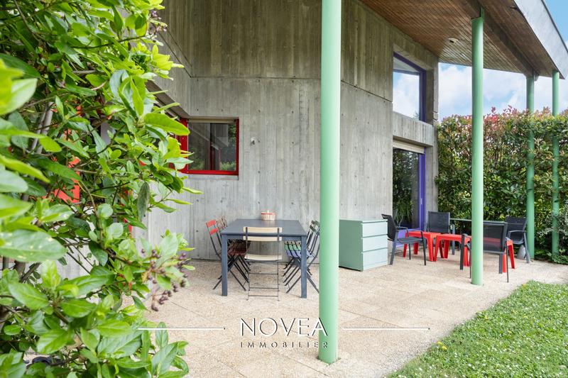 Maison - 199 m² - 6 pièces