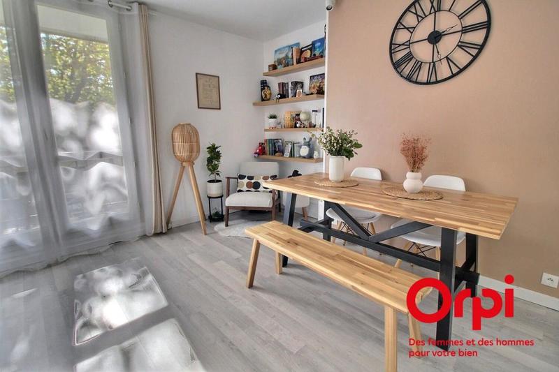 Appartement - 63 m² - 3 pièces