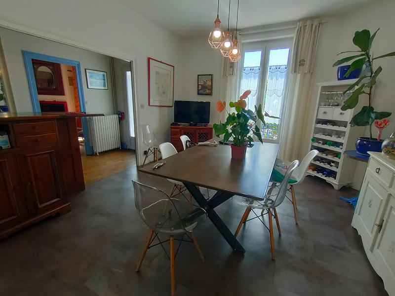 Maison - 130 m² - 6 pièces