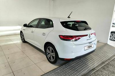 Renault Mégane IV Berline Blue dCi 115 Edc Evolution