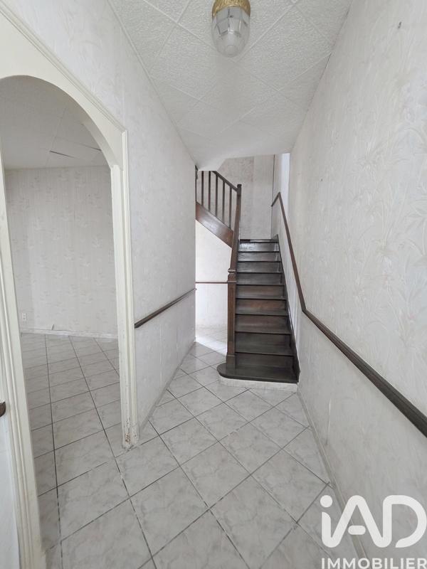 Maison - 93 m² - 4 pièces