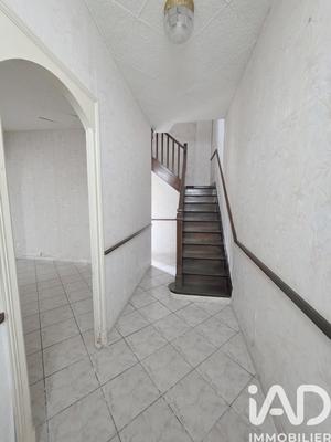 Maison - 93 m² - 4 pièces