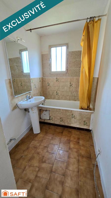 Villa - 80 m² - 4 pièces