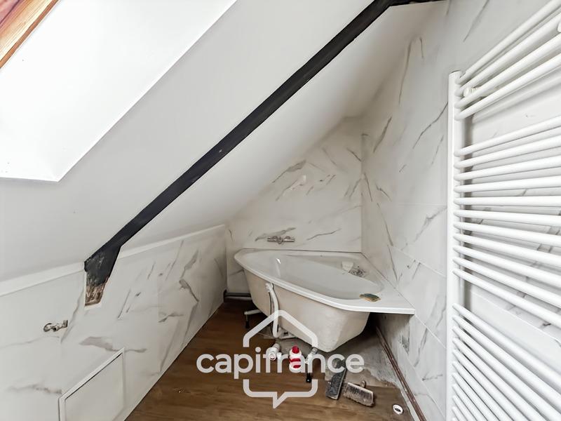 Maison - 87 m² - 4 pièces