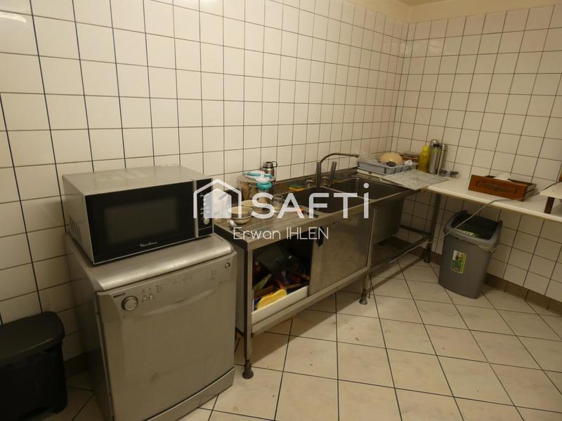 Maison - 327 m² - 6 pièces