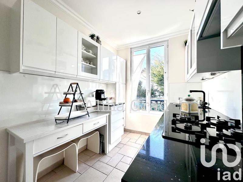 Maison - 122 m² - 7 pièces