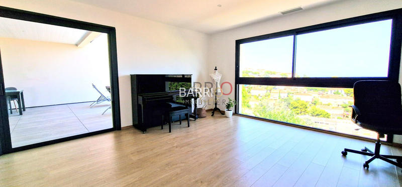 Villa - 178 m² - 5 pièces