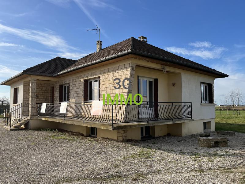 Maison traditionnelle - 111 m² - 5 pièces