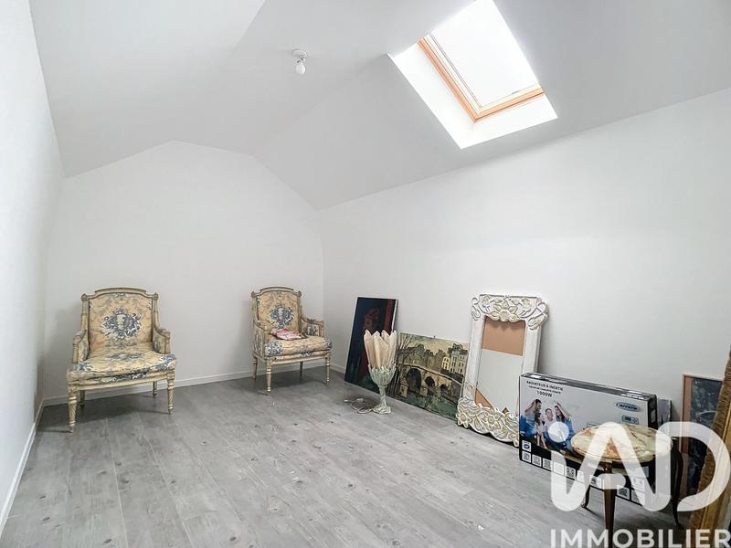 Maison - 96 m² - 5 pièces