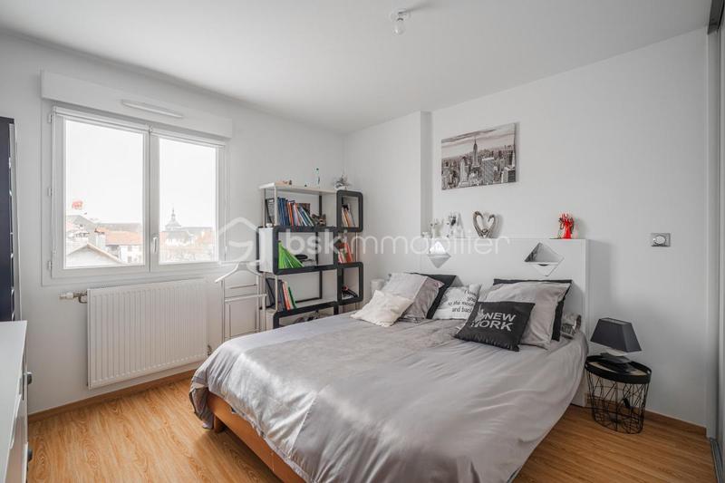 Appartement - 83 m² - 4 pièces