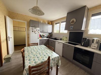 Maison - 150 m² - 7 pièces