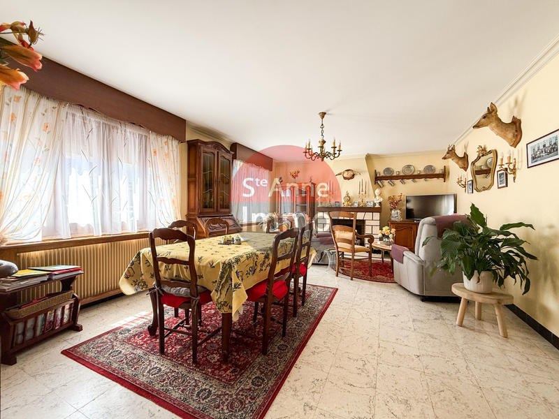 Maison - 150 m² - 7 pièces