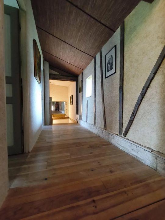 Maison ancienne - 434 m² - 10 pièces