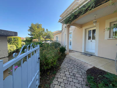 Maison - 145 m² - 6 pièces