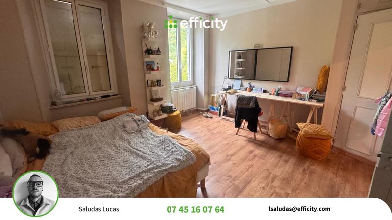 Maison - 162 m² - 9 pièces