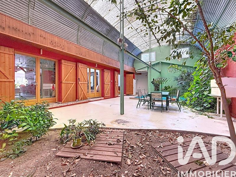 Maison - 159 m² - 6 pièces