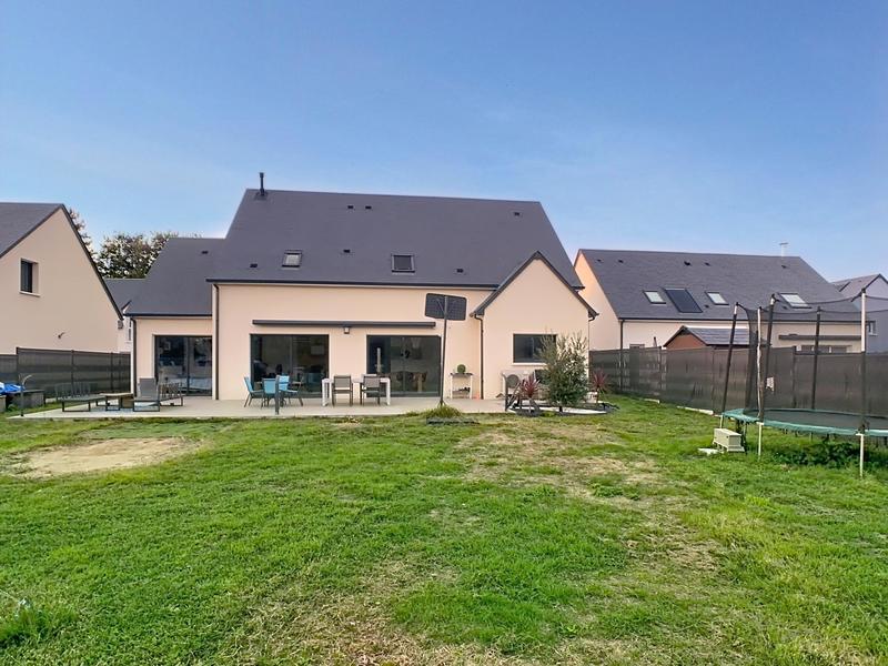 Maison - 142 m² - 6 pièces