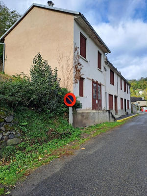 Maison de village - 130 m² - 6 pièces