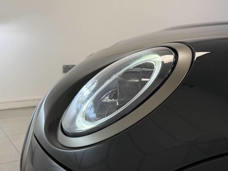 Mini Mini Hatch 3 Portes Cooper se 184 ch Edition Resolute