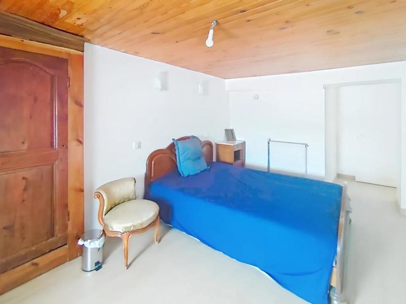 Maison - 300 m² - 9 pièces