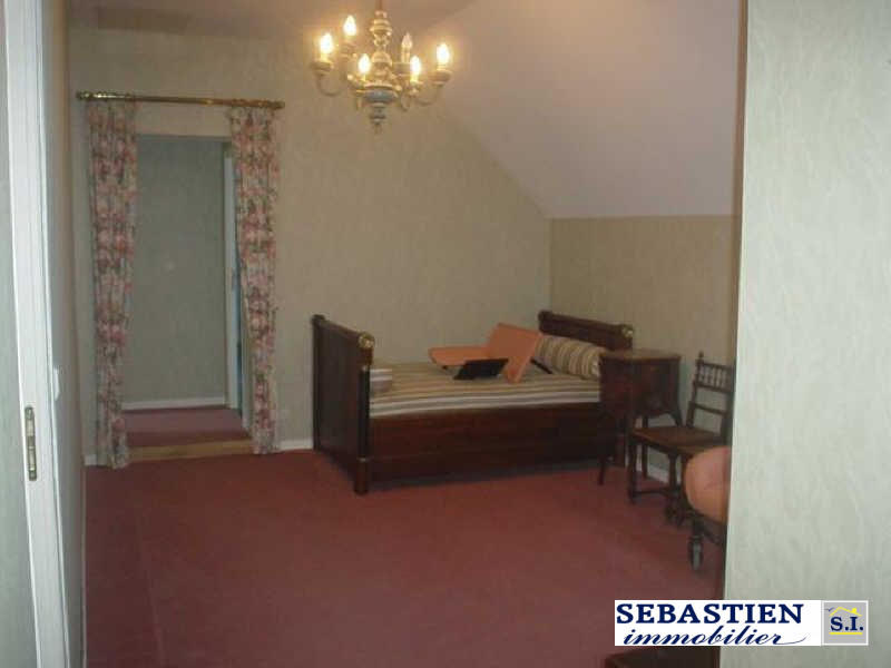 Maison - 429 m² - 14 pièces