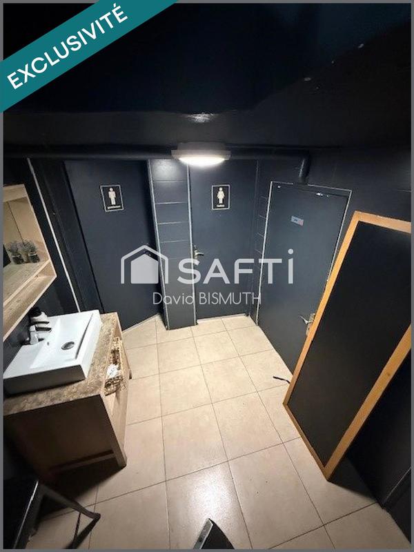 Local commercial - 80 m² - 4 pièces