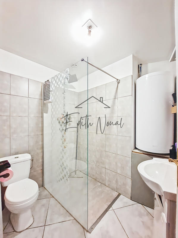 Appartement - 160 m² - 8 pièces