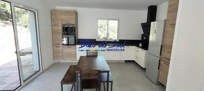 Maison - 91 m² - 4 pièces