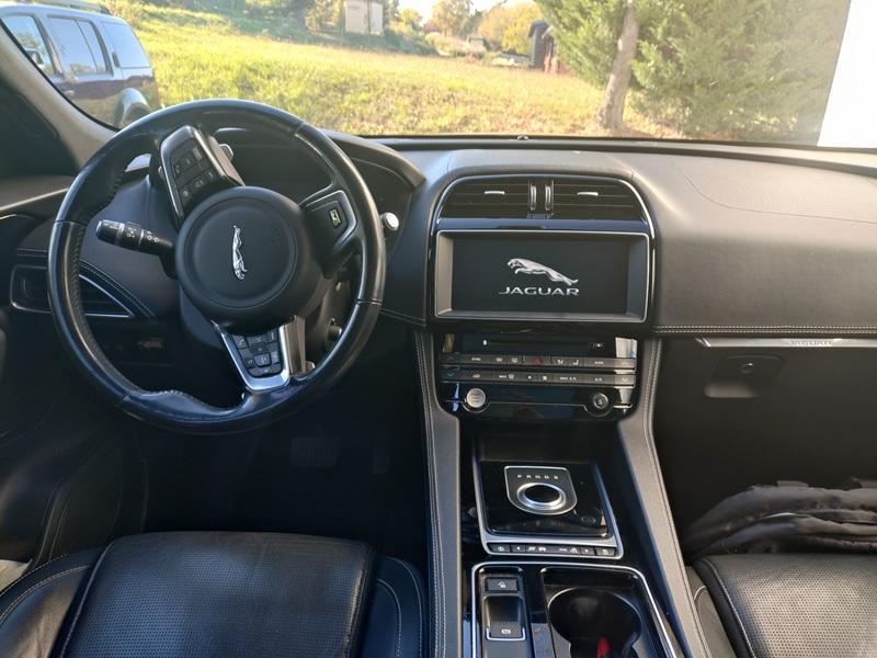 Jaguar F-Pace 3.0d V6 Awd 300 Cv R-Line Bva
