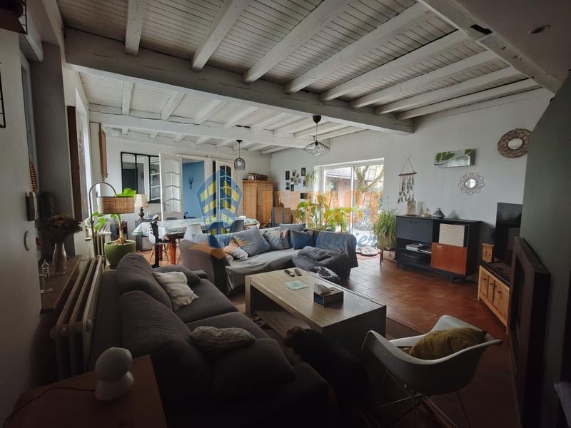 Maison - 170 m² - 7 pièces