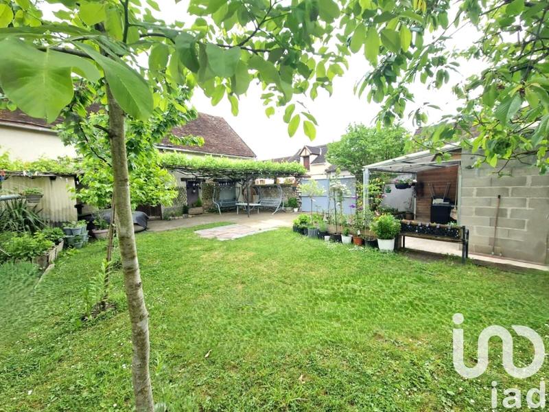 Maison - 140 m² - 7 pièces