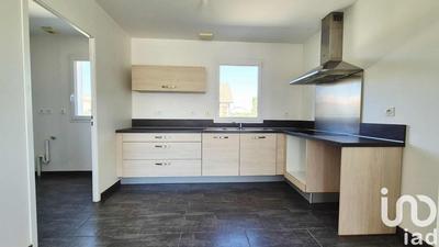 Maison - 96 m² - 4 pièces