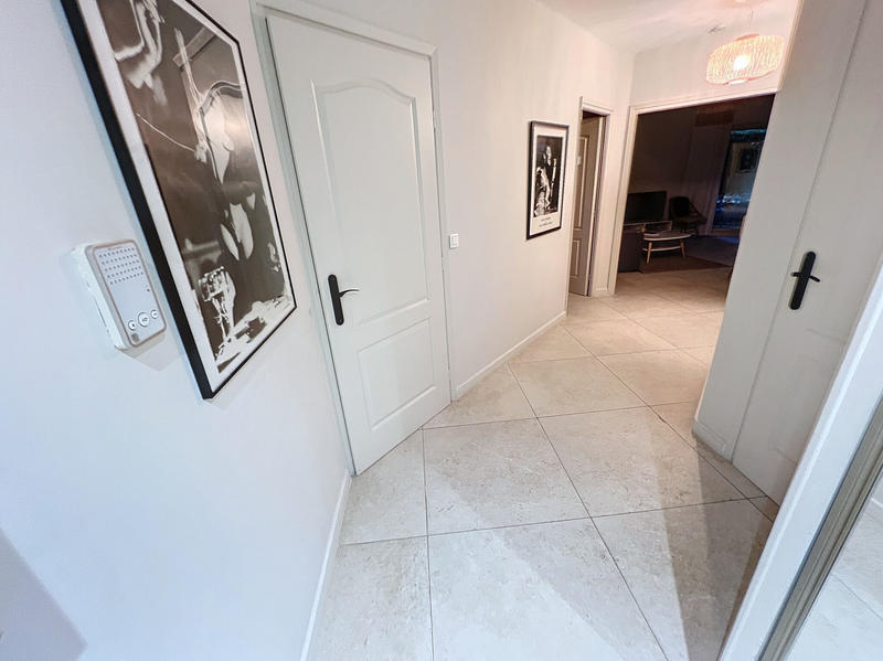 Appartement - 70 m² - 3 pièces