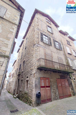 Maison - 420 m² - 17 pièces