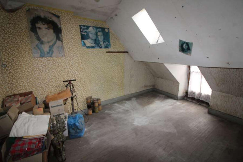 Maison - 250 m² - 10 pièces