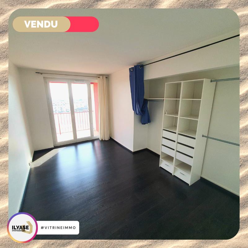 Appartement - 80 m² - 3 pièces