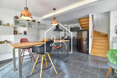 Maison - 73 m² - 4 pièces