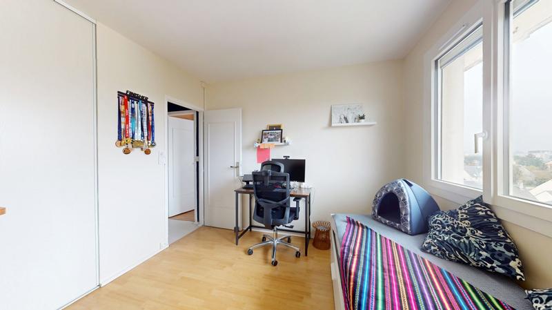 Appartement - 77 m² - 4 pièces