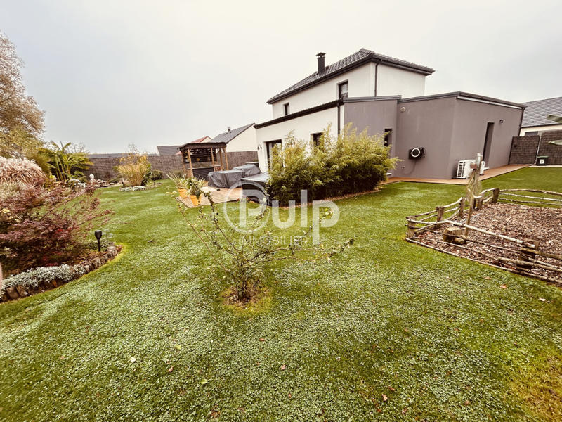 Maison - 127 m² - 5 pièces