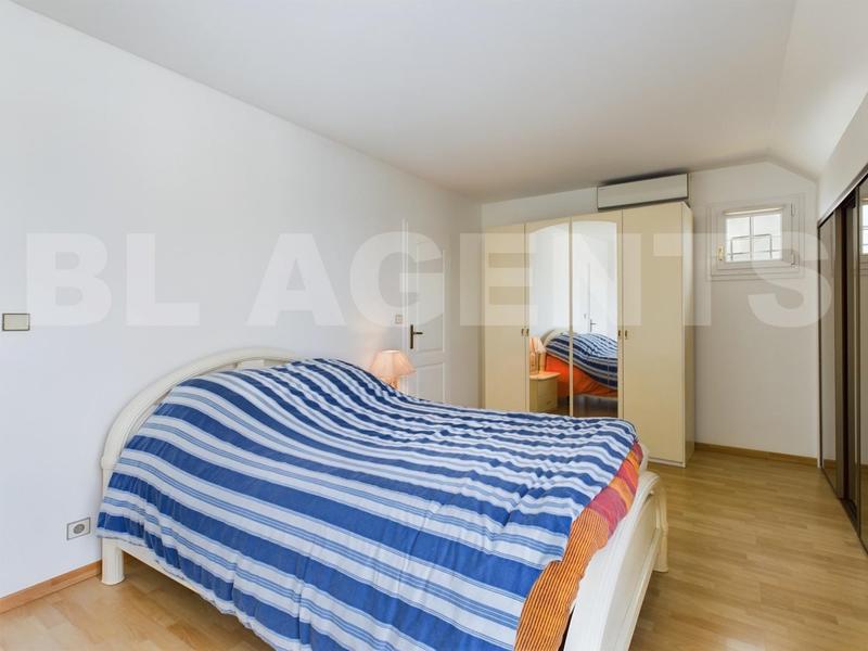 Maison - 160 m² - 5 pièces